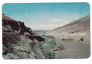 YAKIMA RIVER CANYON Valley Rosa Northern Pacific RAILWAY WASHINGTON Postcard WA - Picture 1 of 2