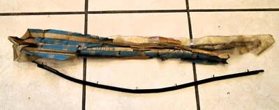 NOS 1967 1968 BUICK ELECTRA RH Front Door Outer Glass Run Molding GM: 9711216 - Image 1 of 4