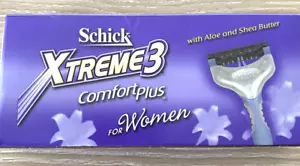 Vintage 2006 Schick Xtreme3 Comfort Plus Razor for Women - Sealed - Picture 1 of 4