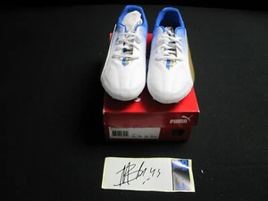 Tacchetti calcio Puma MB 9 FG Jr bianco/oro/blu taglia 3,5 Mario Balatelli nuovi con scatola - Foto 1 di 8