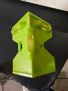 Level & Tool 175-B Lime Post & Pipe Level Lime Green - Picture 1 of 2