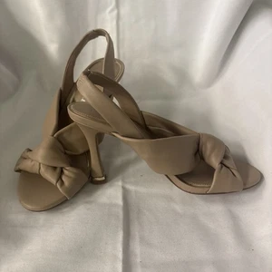 Kenneth Cole New York Größe 6 hellbraune Slingbacks Knoten  - Bild 1 von 7