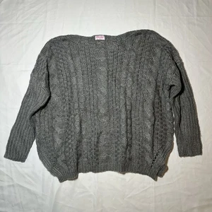 Pink Lily Gray Cable Knit Sweater Size Small - Picture 1 of 7