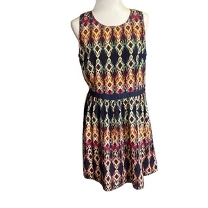Vestido sin mangas Under Skies para mujer hasta la rodilla estampado abstracto talla grande - Imagen 1 de 7