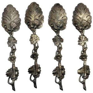Set of 4 Vintage Ornate Silver Spoons 4.6” Art Nouveau Floral Leaf Unmarked 75g - Picture 1 of 6