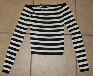 Schwarz & weiß gestreift Jr Gr. Small schulterfrei dehnbar gerippt tailliert Pullover - Bild 1 von 2