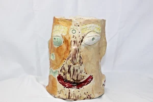 Florero de cerámica de arte popular firmado inquietante pero hilarante hecho a mano cara fea de colección - Imagen 1 de 16