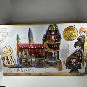 Wizarding World of Harry Potter Magical Minis Hogwarts Castle Playset. - Picture 1 of 10