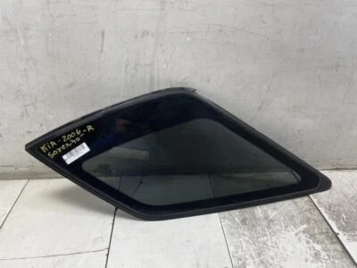 KIA SORENTO LX 2006 cuarto de cristal trasero derecho del lado del pasajero OEM+ Foto 1 de 4