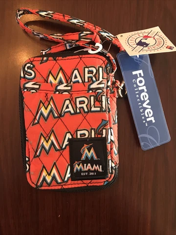 Miami Marlins MLB / Quilted Wallet Wristlet w Strap FOCO Coin Purse Keychain ID Cover