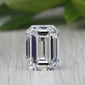 Loose CVD Lab Grown Diamond 8x6 mm Emerald Cut, D Color IF Clarity - Certified - Picture 1 of 5