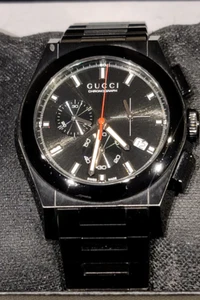 Gucci Herren Pantheon Quarz ein eleganter Zeitmesser für den modernen Mann des Stils - Bild 1 von 7