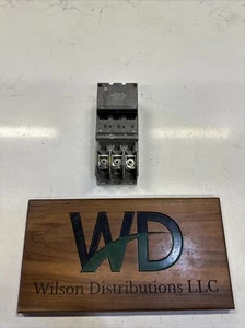 BJ3125 - BRYANT 125A AMP 3P POLE 10kA@240V PLUG ON MAIN CIRCUIT BREAKER NTO - Picture 1 of 5