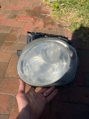 Conjunto de faros halógenos izquierdo lado del conductor Nissan Juke 2015 2016 2017 Foto 1 de 4