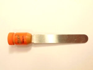 older Reese's Peanut Butter promotional peanut butter knife - Picture 1 of 6