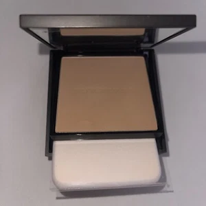 Burberry Cashmere Compact Soft Matte Foundation #31 ROSY NUDE TESTER 0.4 OZ - Picture 1 of 2
