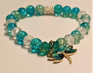 Stretchy Glass Beaded Dragonfly Charm Bracelet - Bild 1 von 4