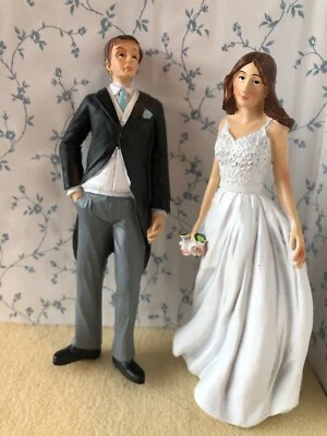 STREETS AHEAD Puppenhaus Braut & Bräutigam Resin Figur Modern Style Maßstab 1:12 Miniatur