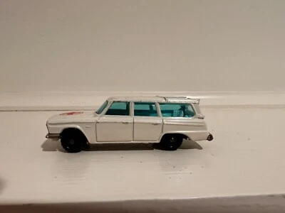 HUSKY Studebaker Wagonaire Ambulance, white, made in Britain - Image 1 of 4