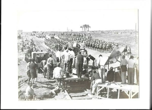 LAWRENCE OF ARABIA 1962 Movie Still photograph Filming large Military Scene  - Bild 1 von 1
