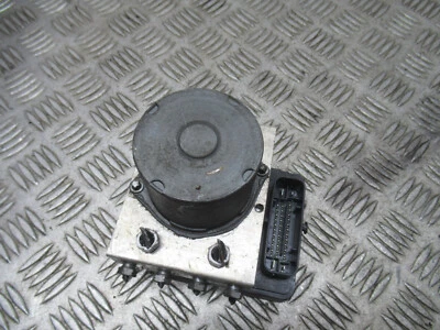 2015 MERCEDES E-CLASS E220 W212 AMG 2.1 DIESEL AUTO MK4 4DRS ABS PUMP REF8015 - Image 1 of 4