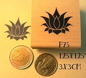 Estampilla de goma de flor de loto. P75 - Imagen 1 de 2