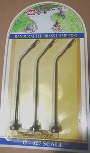 MODEL POWER 6081 "O" GAUGE STREET LIGHTS 3PK NEW - Picture 1 of 1