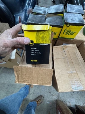 John Deere RE519626  BK LOT OF 3 FILTERS - Image 1 of 4