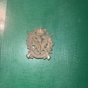 Vintage Aberdeen Volunteers Cap Badge - Picture 1 of 7