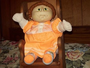 Cabbage Patch Puppe Wanna Be Girl *NICE* - Bild 1 von 1