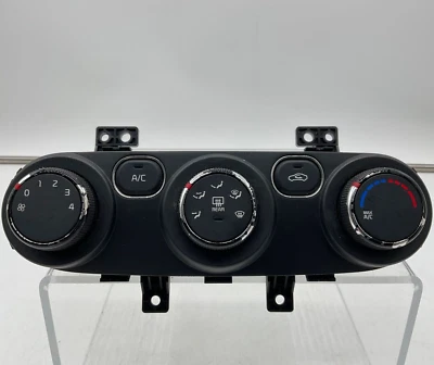 2017-2018 Kia Forte AC Heater Climate Control Unit OEM D01B64005 - Image 1 of 4