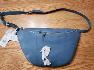 Lucky Brand Feyy Leather Sling Handbag - Picture 1 of 12