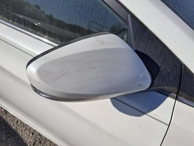 Espejo retrovisor de puerta derecho usado se adapta a: Hyundai Elantra Power 2014 térmico SDN con intermitente Foto 1 de 4