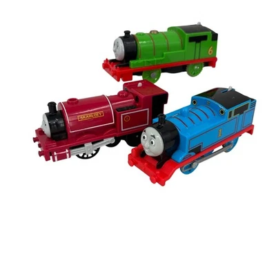 Thomas & Friends Trackmaster Lot 3 Motorized Trains Thomas Skarloey Percy Works - Image 1 of 4