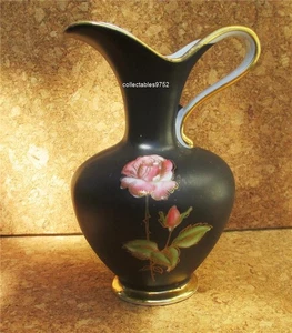 VINTAGE BAVARIA ROYAL PORZELLAN KPM BLACK CHINA JUG PINK ROSES HANDARBEIT - Picture 1 of 1