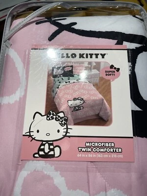 Hello Kitty Microfiber Twin Comforter 64in X 86in PINK NEW In BagComforter ONLY - Image 1 of 4