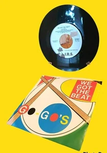 1981 I.R.S. Inc. Go-Go's 45 RPM SP Vinyl Record We Got The Beat Stereo IR-0093 - Imagen 1 de 10