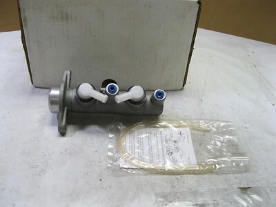Brake Master Cylinder Bendix 12817 fits 94-98 Mitsubishi Galant - Image 1 of 4