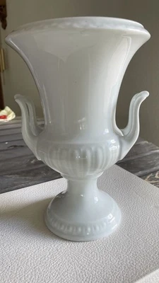 Weiße PORZELLAN - Vase POKALVASE - Bareuther Waldassen - Bild 1 von 2