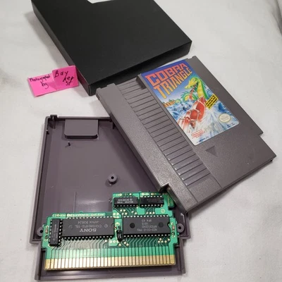 Cobra Triangle NES AUTHENTIC original Nintendo Race Shoot Boat Rare ofBattletoad - Image 1 of 4
