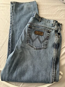 Pantalones de mezclilla Wrangler Ohio para hombre azul lavado W38 L34 - Imagen 1 de 14
