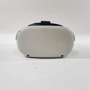 Meta Quest 2 64GB Standalone All-in-One VR Headset KW49CM - Picture 1 of 8