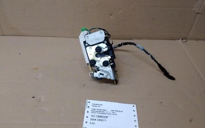 Chevrolet Trail Blazer 2008 pestillo de puerta del pasajero delantero Foto 1 de 4