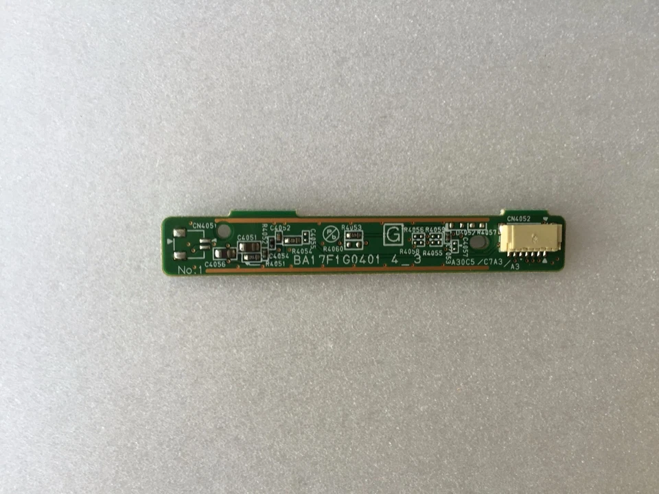 Emerson LC320EM2 IR Sensor Board BA17F1G0401 Z_ 4_3 - Image 1 of 1