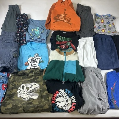 Lote de 20 Ropa Nike Carter Varias Marcas Juvenil Talla 8 8T Foto 1 de 4