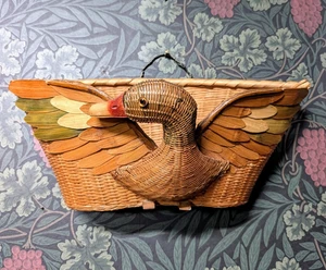 Vintage Duck Wicker Wall Hanging Basket Pocket Country Interior Decor Rustic - Picture 1 of 9