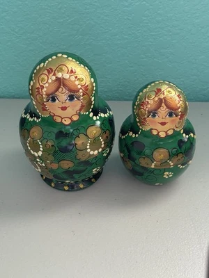 Vintage Russian Nesting Dolls 2 Pieces Hand Painted Green Gold 5.5"-4.5" Signed - Image 1 of 4