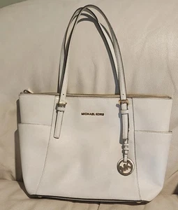 Michael Kors Charlotte Saffiano White Leather Large Tote Bag Purse - Picture 1 of 15