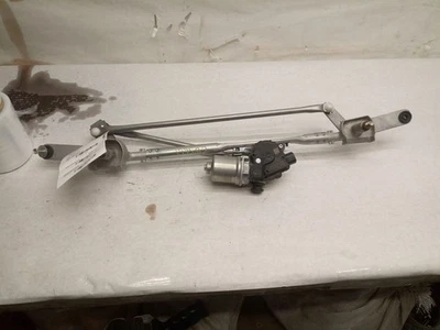 2025 Chevrolet Traverse Windshield Wiper Motor 3011851 - Image 1 of 4