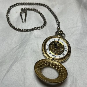 Majesti MEC Movt Gold Pocket Watch Yellow Gold With Chain Runs Great - Picture 1 of 4